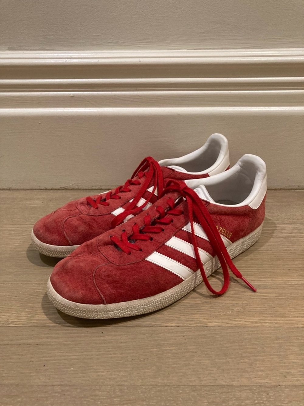 Adidas Gazelle Red